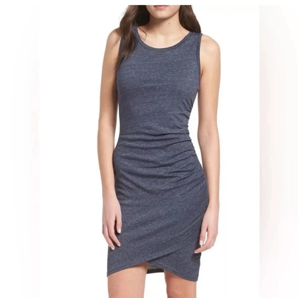 Leith Gray Sleeveless dress with side ruched - blue color sz SM